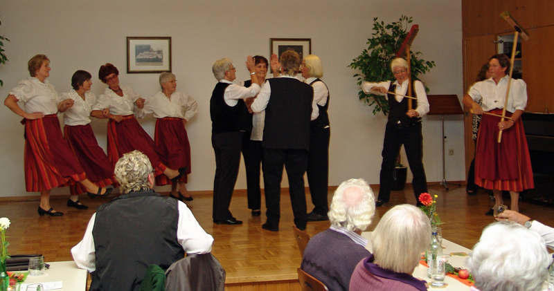 Vokstanzgruppe Landfrauen Groheppach