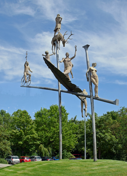 Laufen am Neckar, 'Hlderlin im Kreisverkehr'