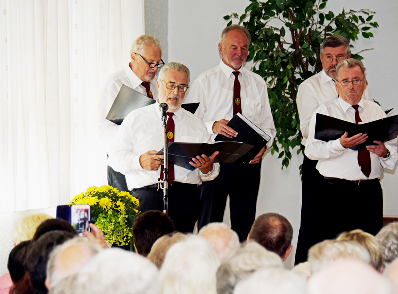 Rdiger mit dem Gedicht von Kurt Tucholsky