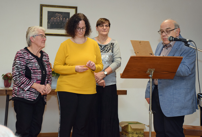 Ehrung Marianne Escher fr 40 Jahre aktives singen